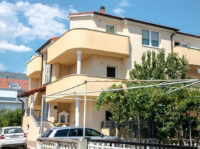 Apartments Magdalena, Kastel Kambelovac
